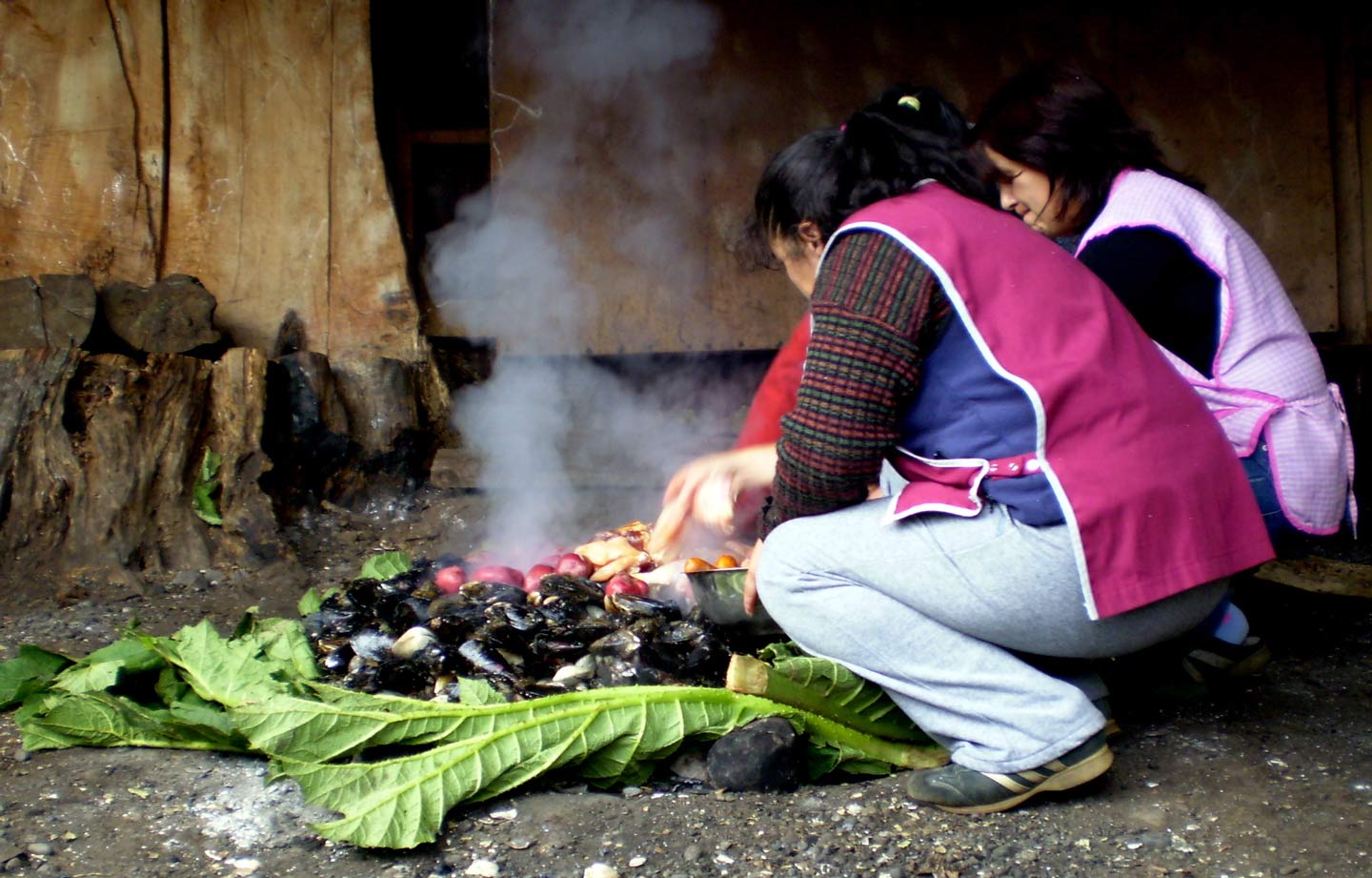 Curanto in a pit, typical of Puerto Montt